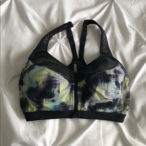 32D Victoria Secret Sport Bra